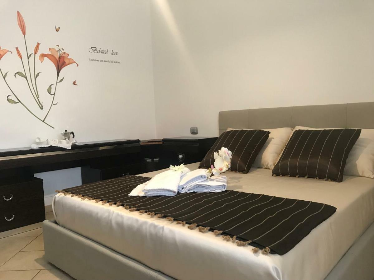 La Strada Al Mare Apartment ลาสเปเซีย ภายนอก รูปภาพ