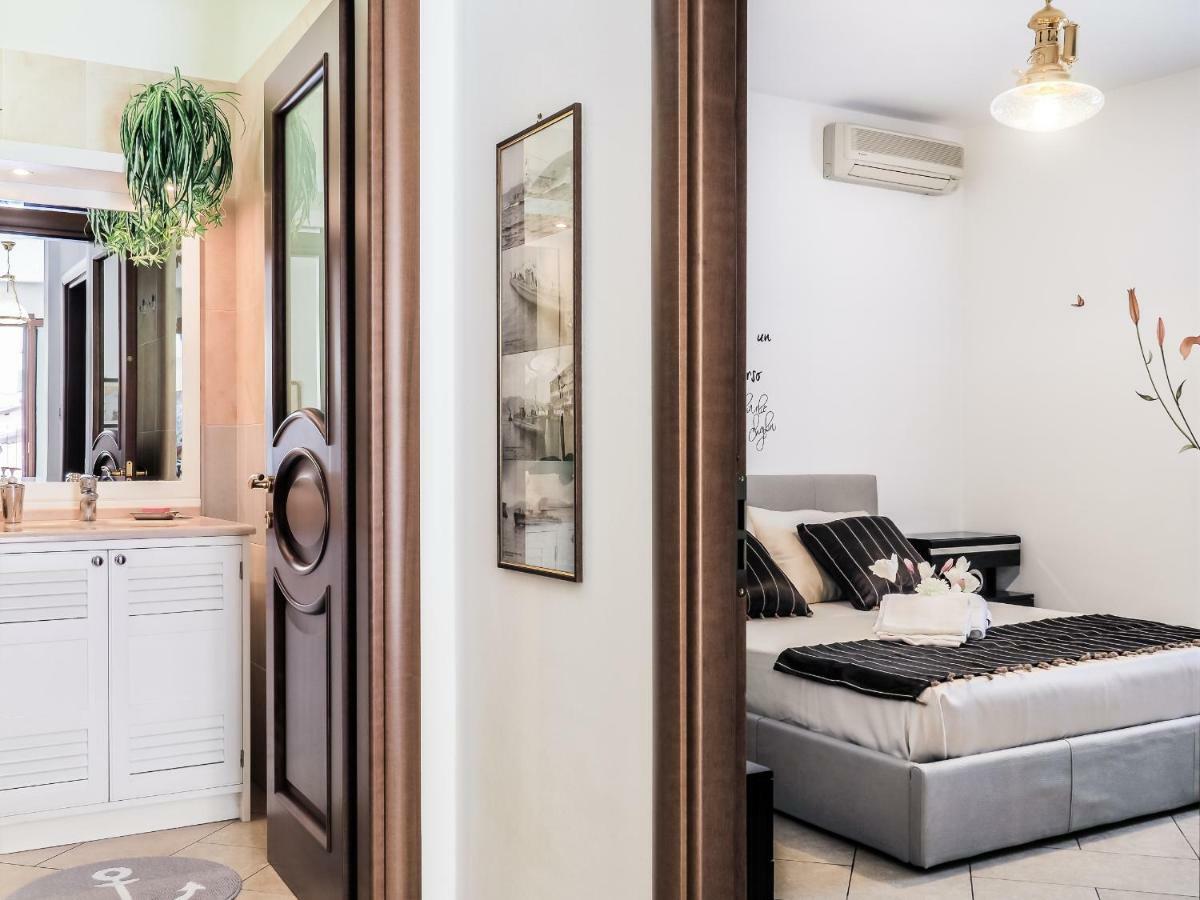 La Strada Al Mare Apartment ลาสเปเซีย ภายนอก รูปภาพ