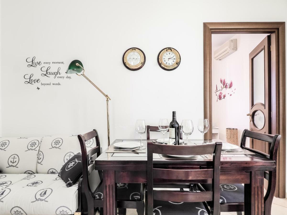 La Strada Al Mare Apartment ลาสเปเซีย ภายนอก รูปภาพ